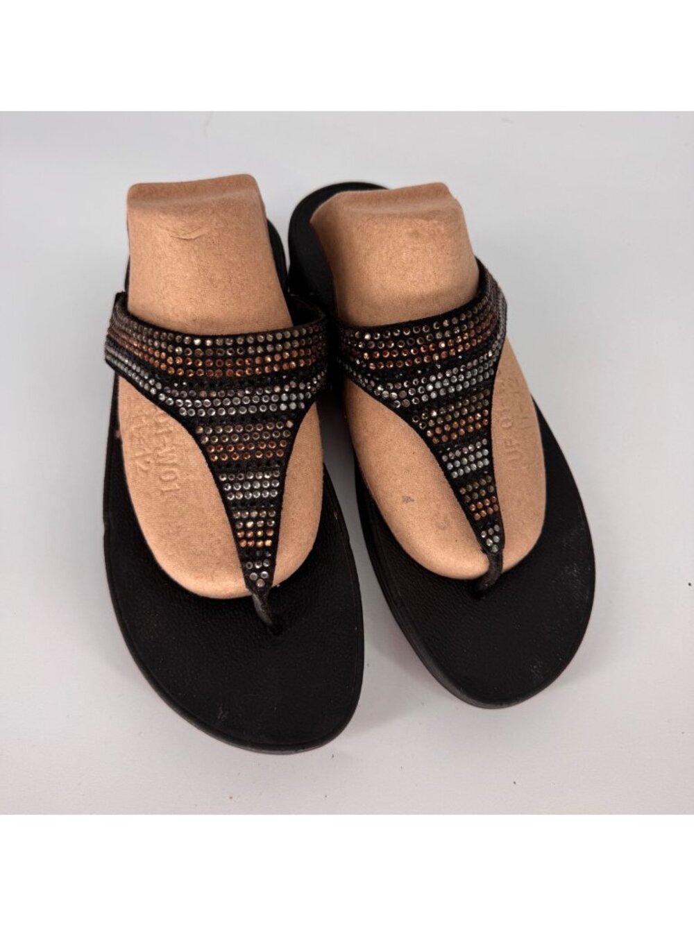 Womens FitFlop Black Rhinestone-Embellished Strobe Luxe Thong Sandals Size 8